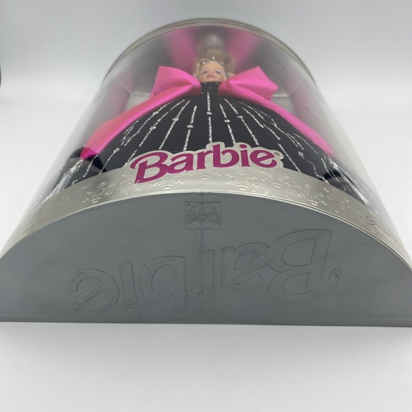 NIB Vintage Happy Holidays 1998 Barbie Doll Mattel Special Edition + Ornament - Picture 5 of 8